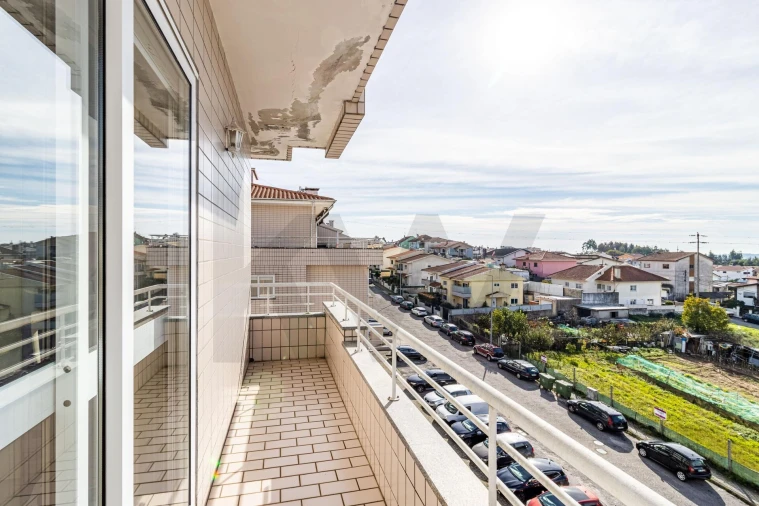 Apartamento T3 para Venda em Macieira de Sarnes Foto 23