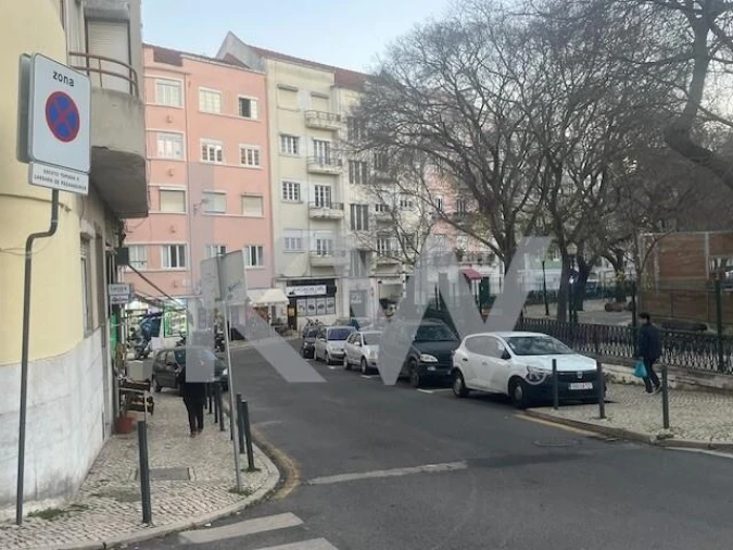 Loja para Venda em Arroios