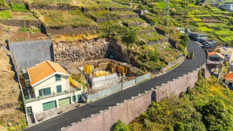 Terreno para Venda em Camara de Lobos