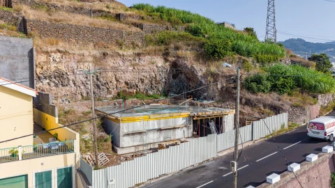 Terreno para Venda em Camara de Lobos