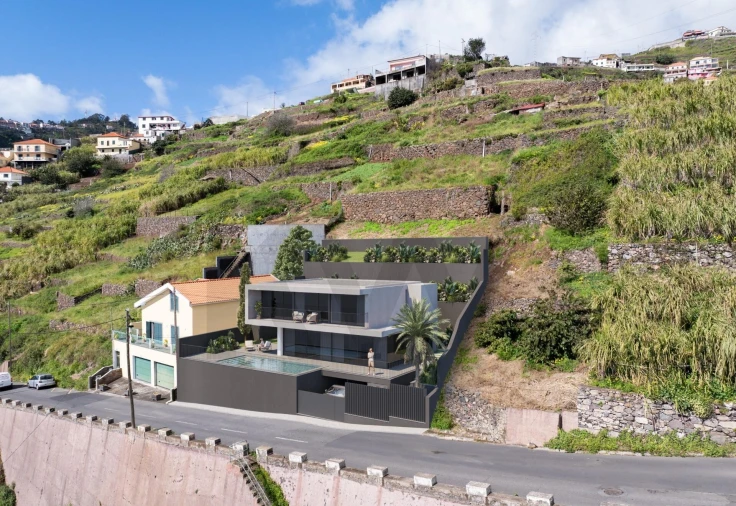 Terreno para Venda em Camara de Lobos Foto 5