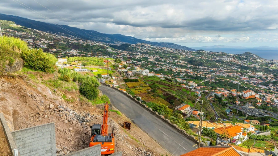 Terreno para Venda em Camara de Lobos Foto 16