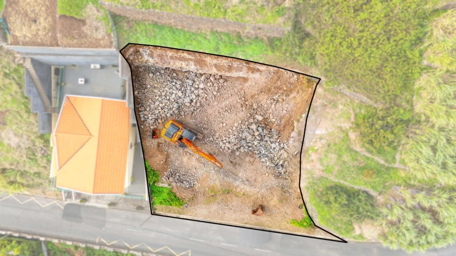 Terreno para Venda em Camara de Lobos Foto 21