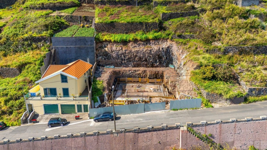 Terreno para Venda em Camara de Lobos Foto 28