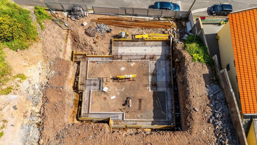 Terreno para Venda em Camara de Lobos Foto 26