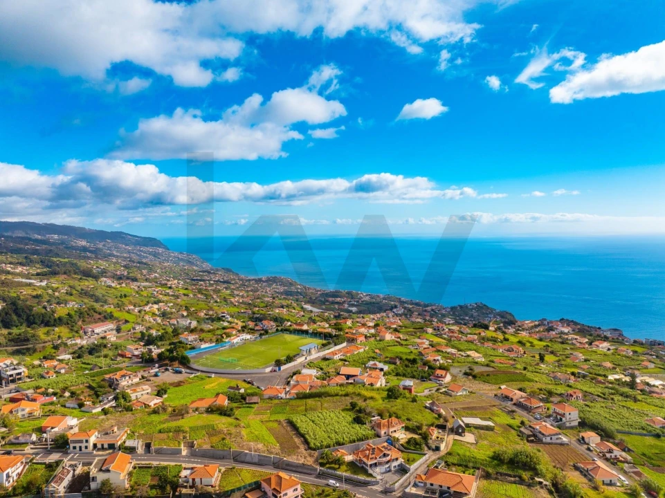 Terreno para Venda em Canhas Foto 8