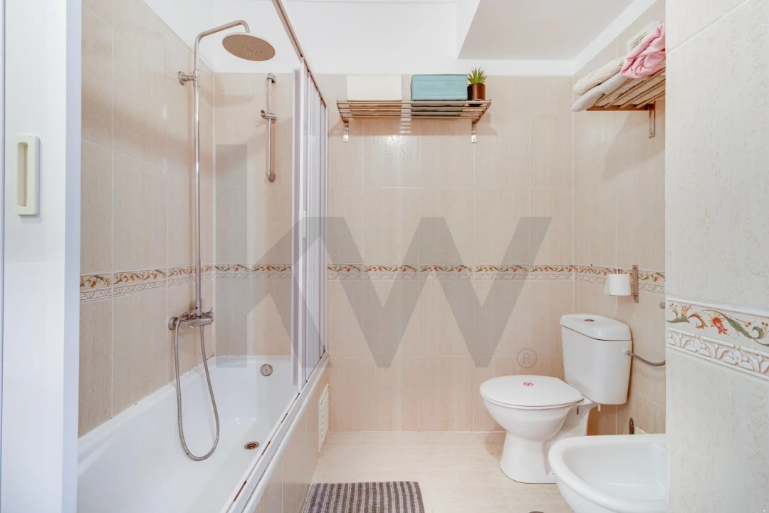 Apartamento T2 para Venda em Queluz e Belas Foto 12