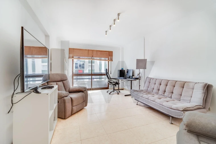 Apartamento T2 para Venda em Queluz e Belas