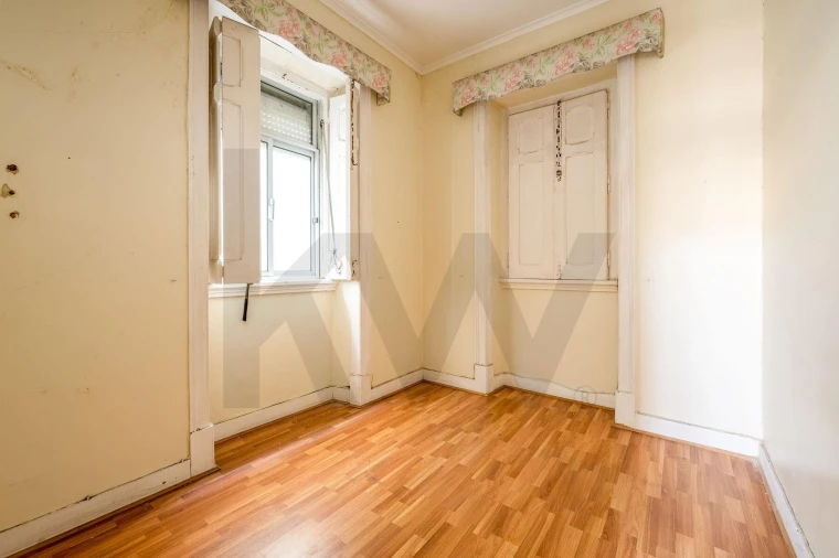 Moradia T4 para Venda em Marvila Foto 9