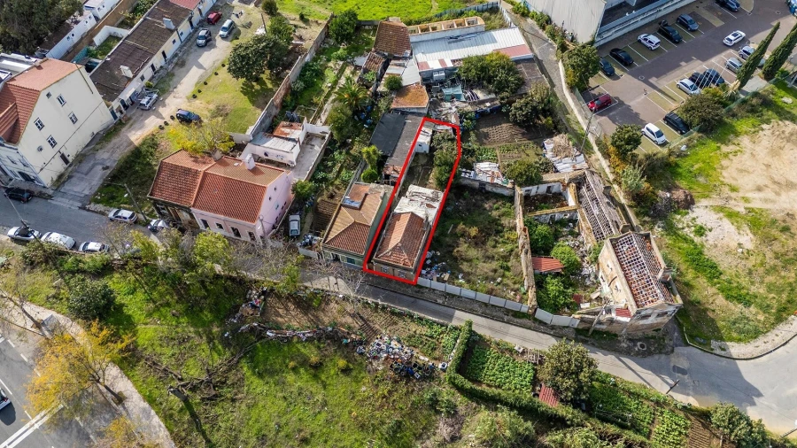 Moradia T4 para Venda em Marvila Foto 18