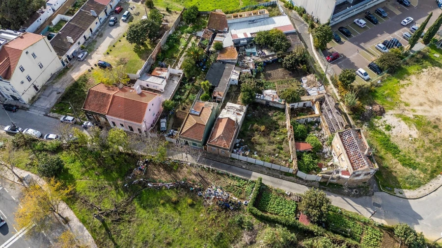 Moradia T4 para Venda em Marvila Foto 20