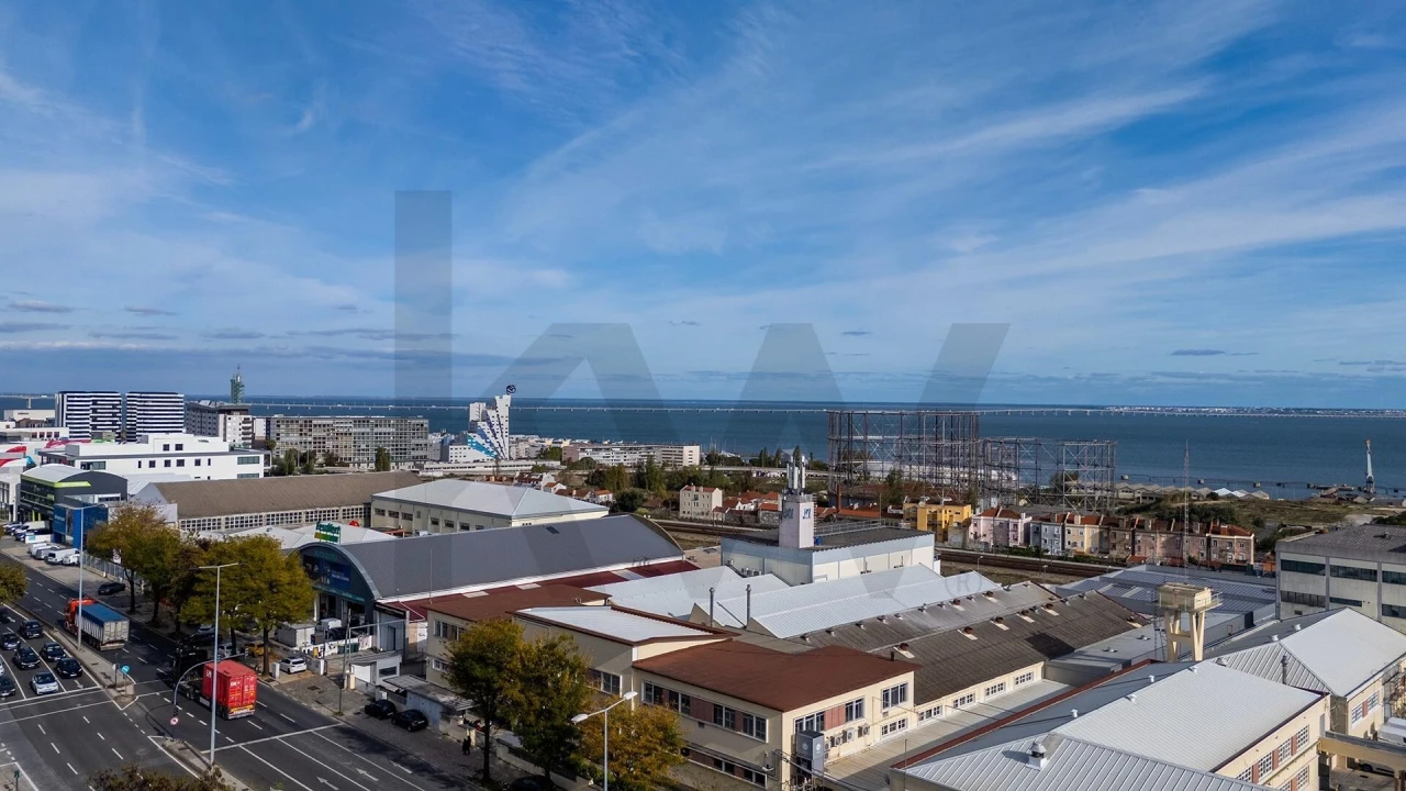 Moradia T4 para Venda em Marvila Foto 16