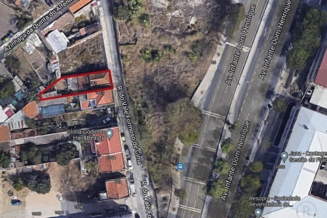 Moradia T4 para Venda em Marvila Foto 13