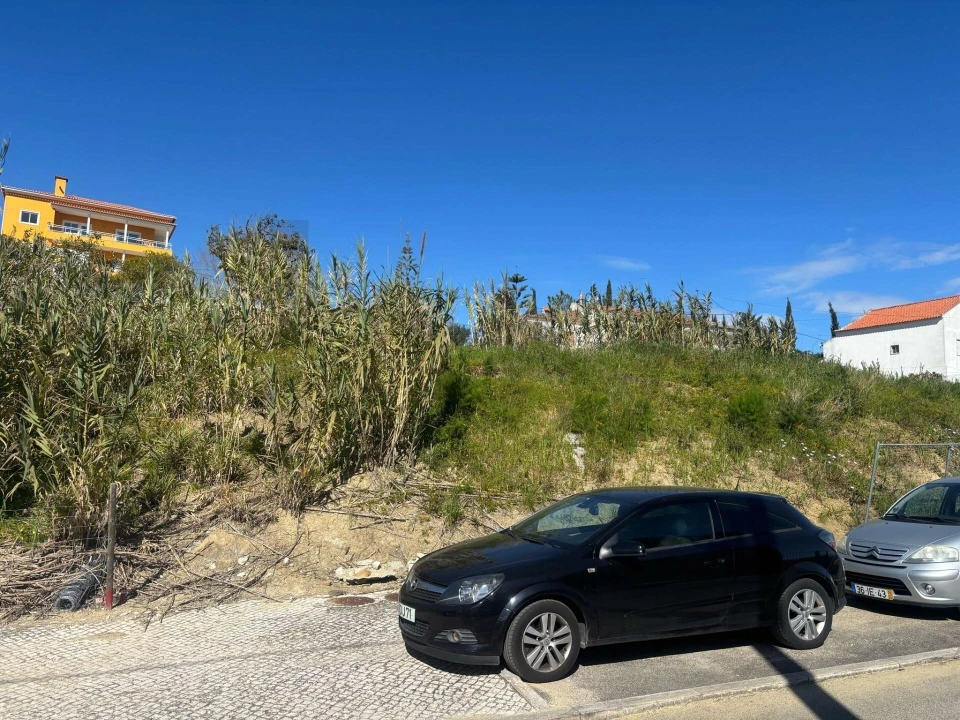 Terreno para Venda em Alhandra, São João dos Montes e Calhandriz Foto 1