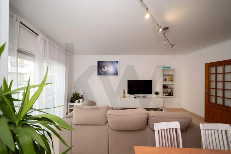 Apartamento T3 para Venda em Vila Real de Santo Antonio Foto 3
