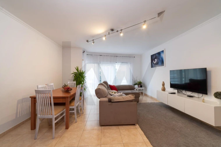 Apartamento T3 para Venda em Vila Real de Santo Antonio Foto 2