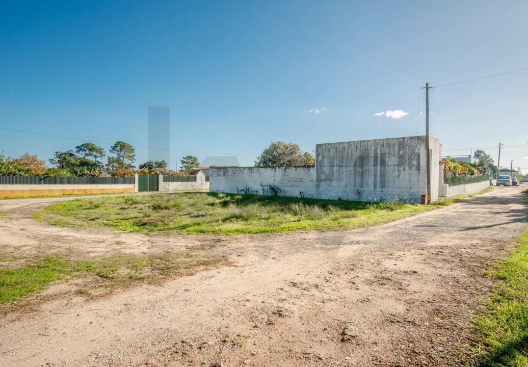 Terreno para Venda em Quinta do Anjo Foto 1