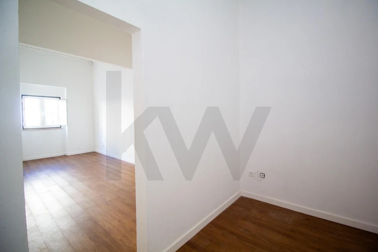 Moradia T2 para Venda em Almeirim Foto 6