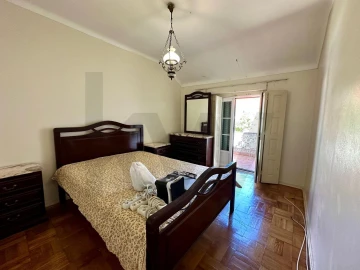 Moradia T4 para Venda em Belém