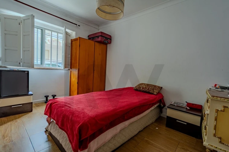 Apartamento T2 para Venda em Algueirão-Mem Martins Foto 5