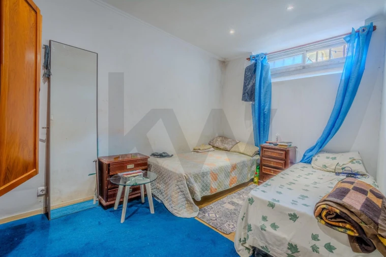 Apartamento T2 para Venda em Algueirão-Mem Martins Foto 2