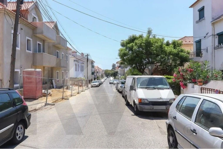 Apartamento T1 para Arrendamento em Carcavelos e Parede Foto 27