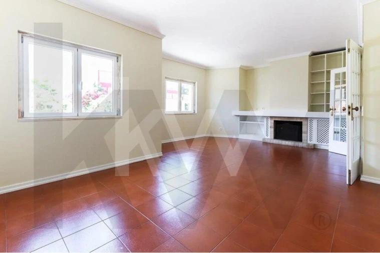 Apartamento T1 para Arrendamento em Carcavelos e Parede Foto 14