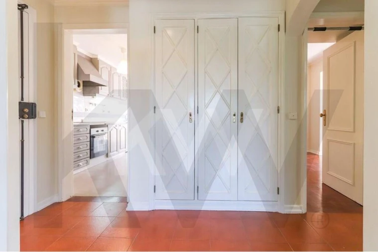 Apartamento T1 para Arrendamento em Carcavelos e Parede Foto 15