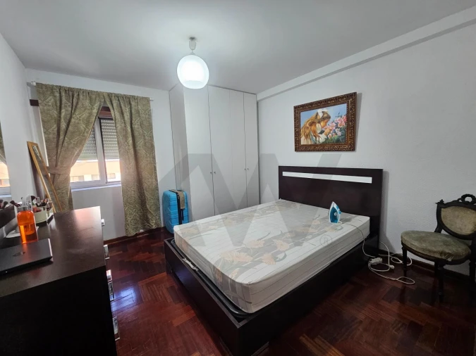 Apartamento T3 para Venda em Santo Antonio dos Olivais Foto 16