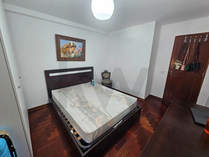 Apartamento T3 para Venda em Santo Antonio dos Olivais Foto 17