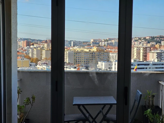 Apartamento T3 para Venda em Santo Antonio dos Olivais Foto 4