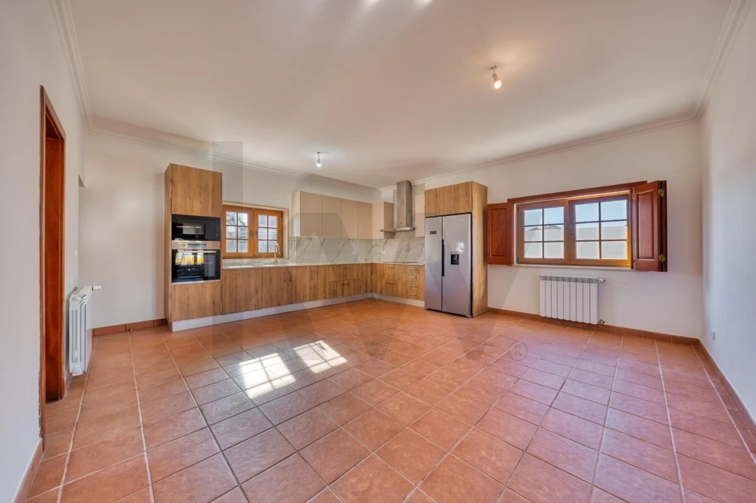 Moradia T4 para Venda em Fazendas de Almeirim Foto 13