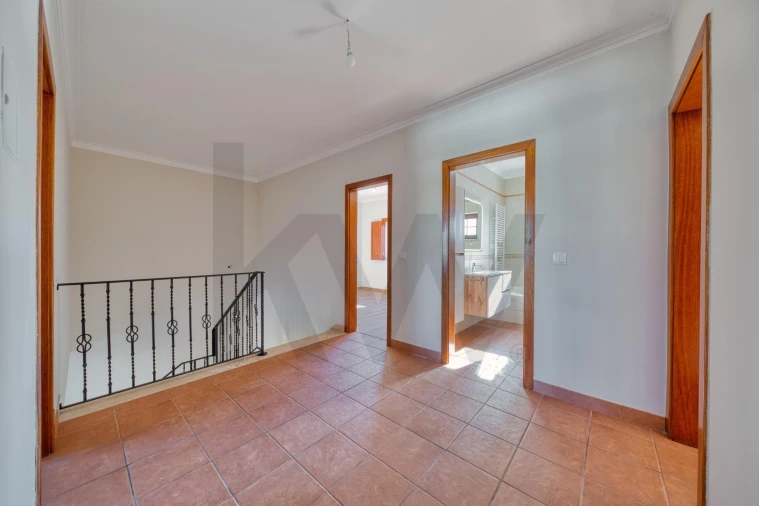 Moradia T4 para Venda em Fazendas de Almeirim Foto 21