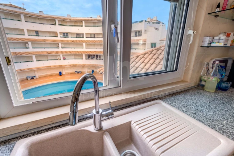Apartamento T3 para Venda em Ferragudo Foto 37