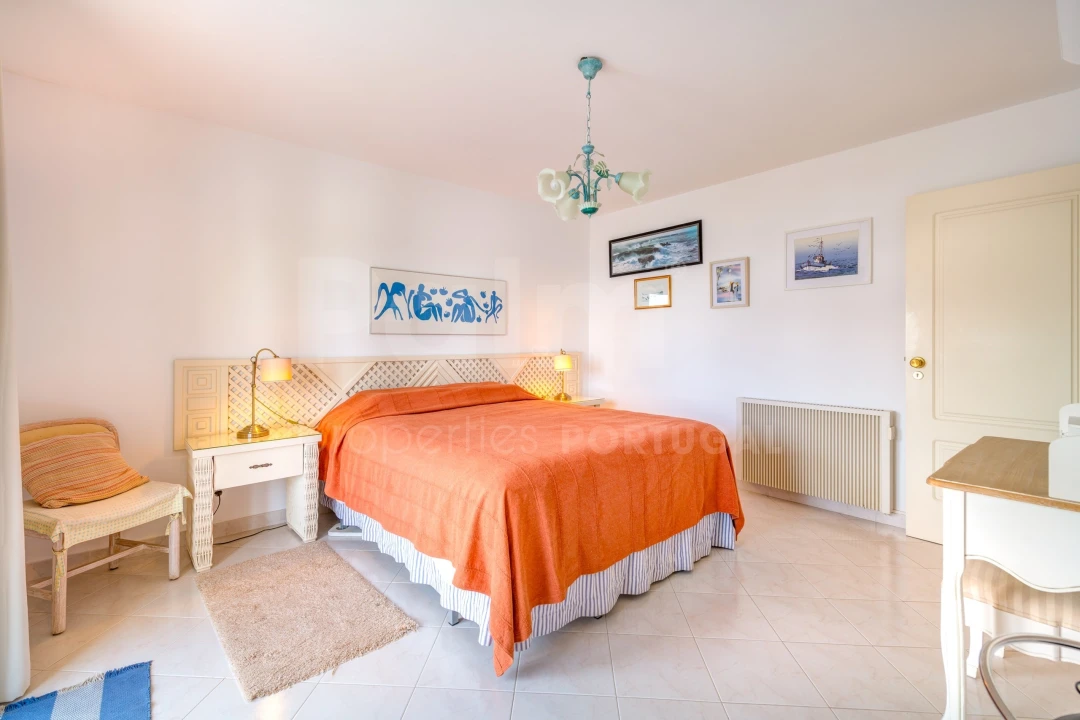 Apartamento T3 para Venda em Ferragudo Foto 10