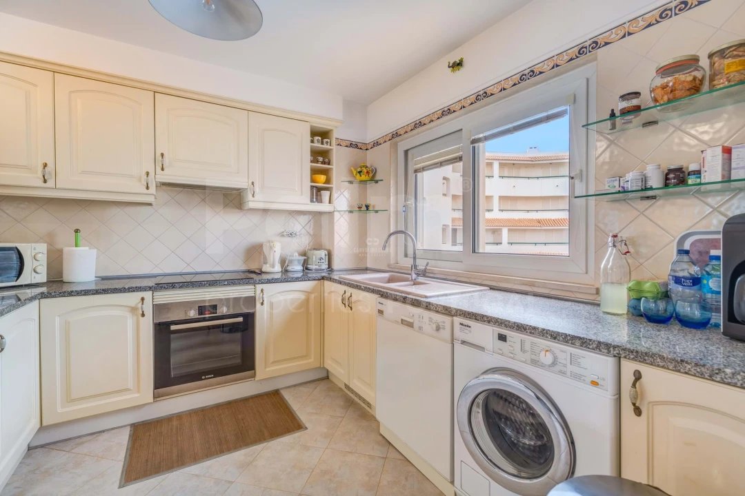 Apartamento T3 para Venda em Ferragudo Foto 35