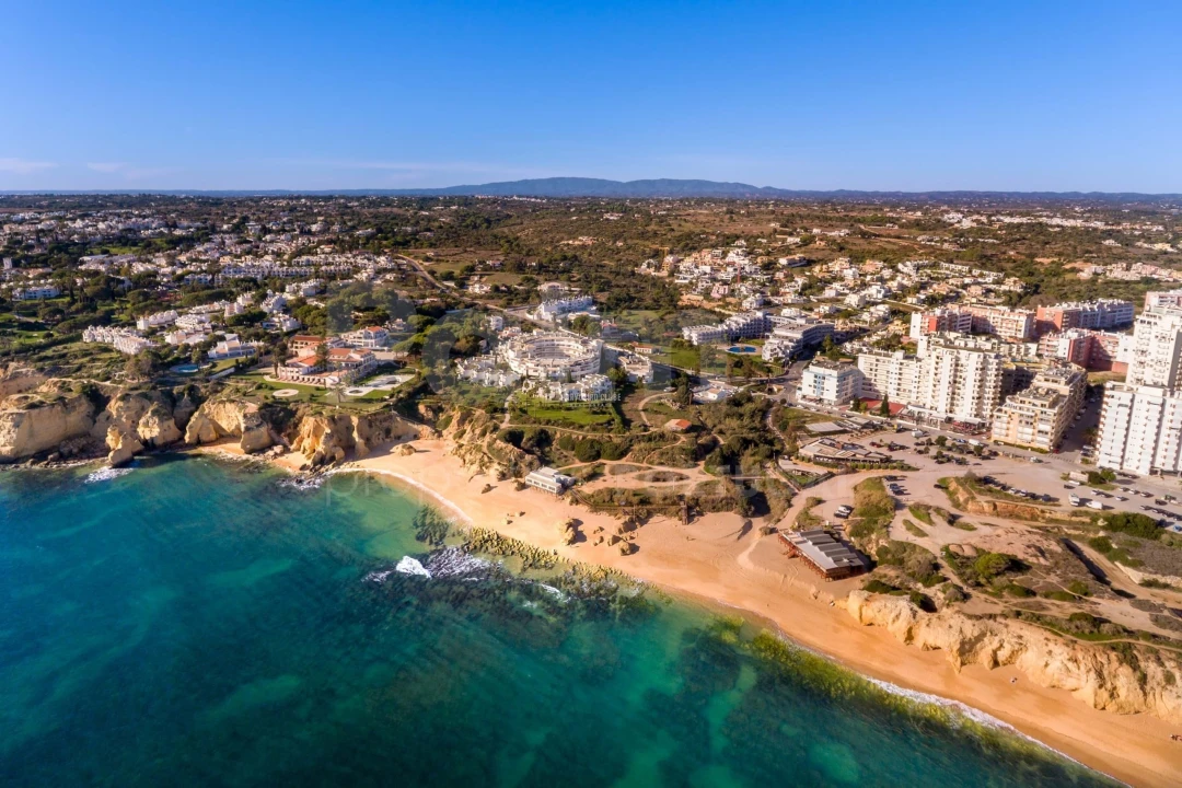 Apartamento T3 para Venda em Ferragudo Foto 49