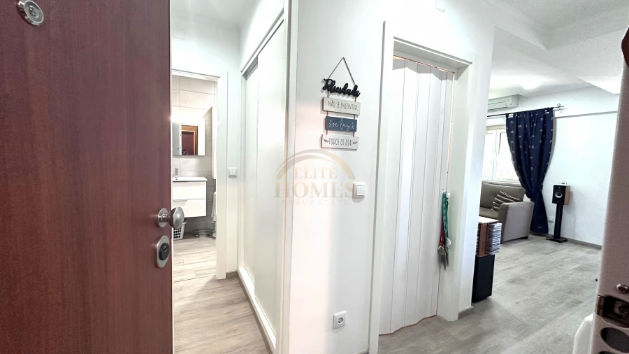 Apartamento T2 para Venda em Algés, Linda-A-Velha e Cruz Quebrada-Dafundo Foto 10