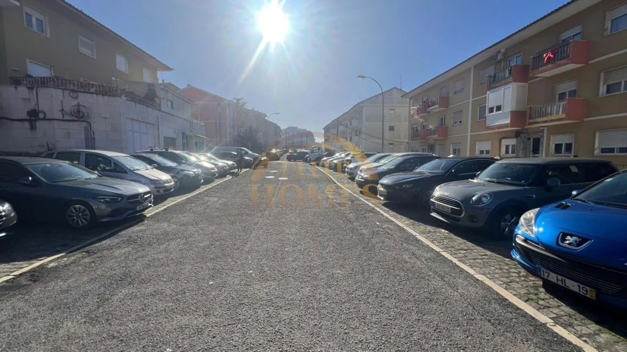 Apartamento T2 para Venda em Algés, Linda-A-Velha e Cruz Quebrada-Dafundo Foto 25