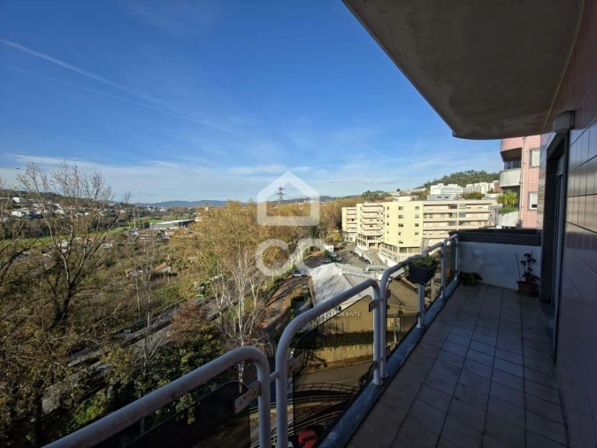 Apartamento T2 para Venda em Fermentões Foto 8