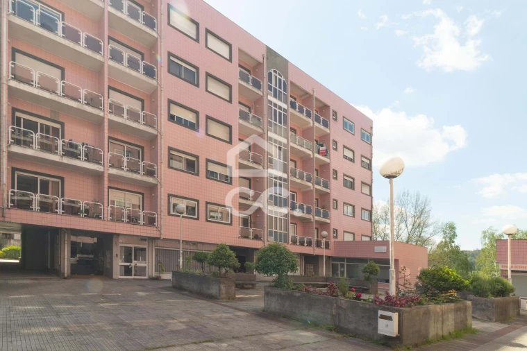 Apartamento T2 para Venda em Fermentões