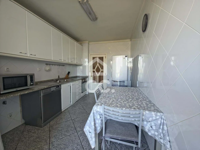 Apartamento T2 para Venda em Fermentões Foto 11