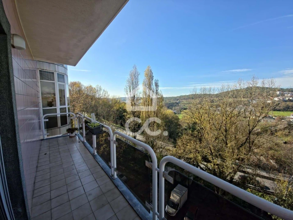 Apartamento T2 para Venda em Fermentões Foto 7