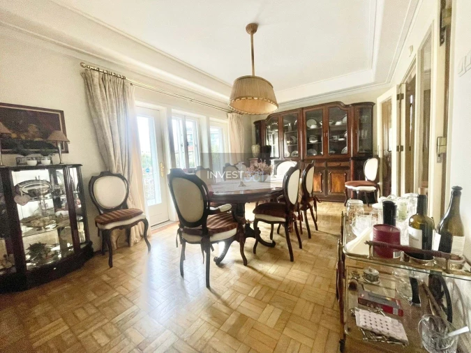 Moradia T6 para Venda em Paranhos Foto 36