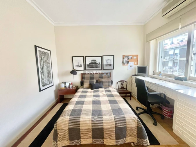 Moradia T6 para Venda em Paranhos Foto 27