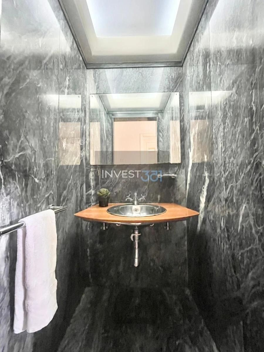 Moradia T6 para Venda em Paranhos Foto 34