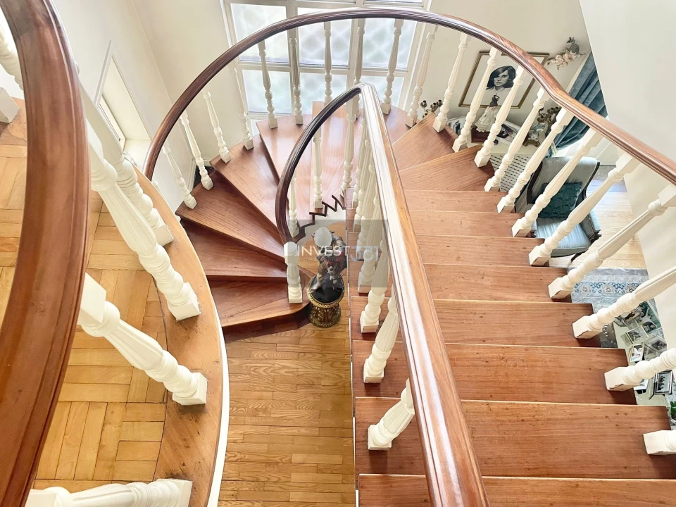 Moradia T6 para Venda em Paranhos Foto 30