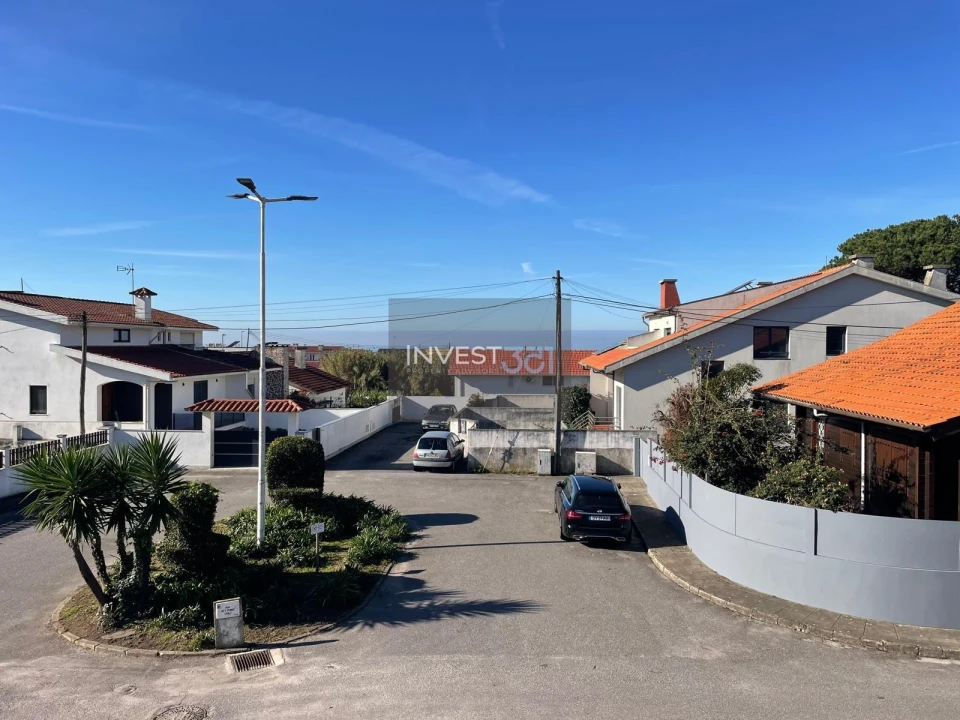 Moradia T3 para Venda em Vila Chã Foto 5