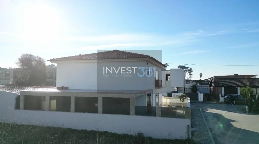 Moradia T3 para Venda em Vila Chã Foto 2