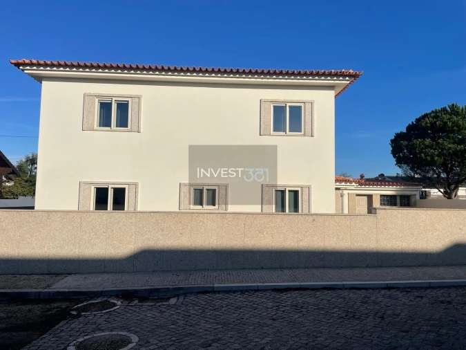 Moradia T3 para Venda em Vila Chã Foto 3